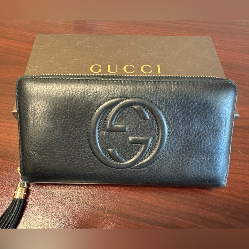 Gucci Soho Cellarius GG Continental Zip Around Wallet - Authentic